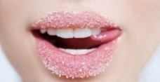 Сахарный скраб для чувственных и ухоженных губ
